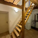 Maly Statek Hradecna