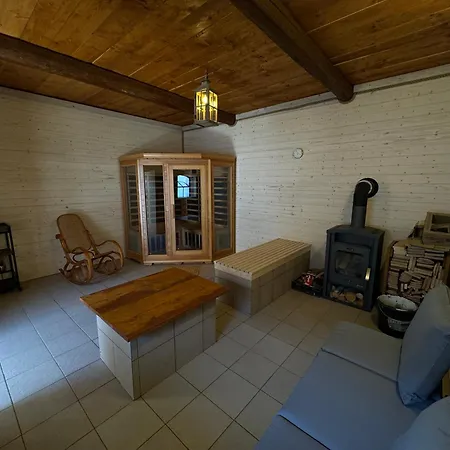 Malý Statek Hradečná