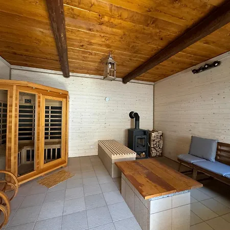 Maly Statek Hradecna Villa