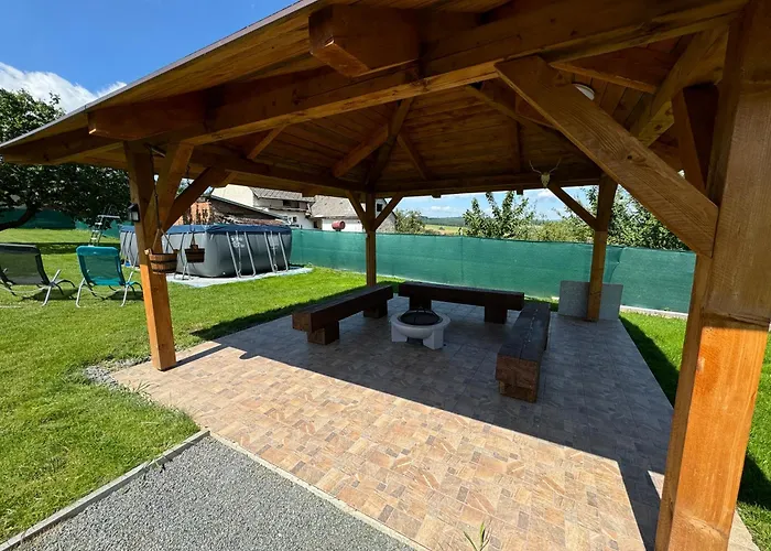 Malý Statek Hradečná Villa