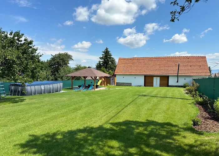 Malý Statek Hradečná Villa