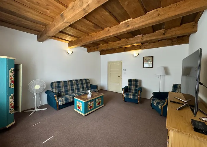 Malý Statek Hradečná Villa